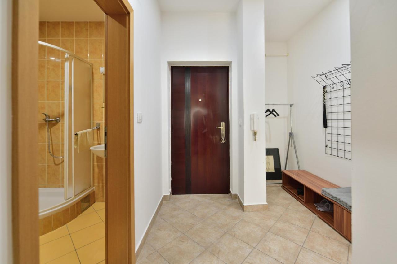 Apartman Miran Όσιγιεκ Εξωτερικό φωτογραφία