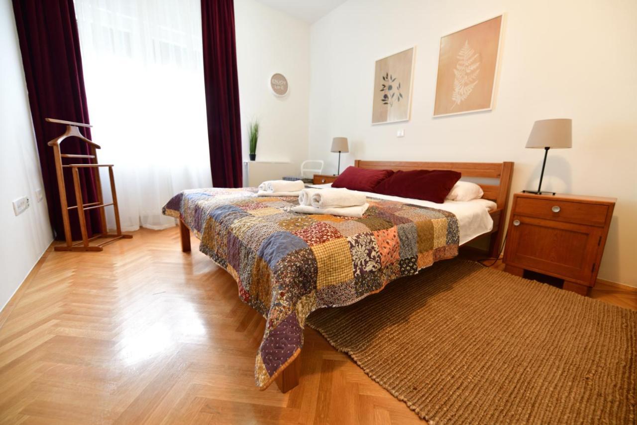 Apartman Miran Όσιγιεκ Εξωτερικό φωτογραφία