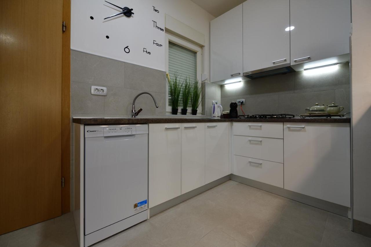 Apartman Miran Όσιγιεκ Εξωτερικό φωτογραφία