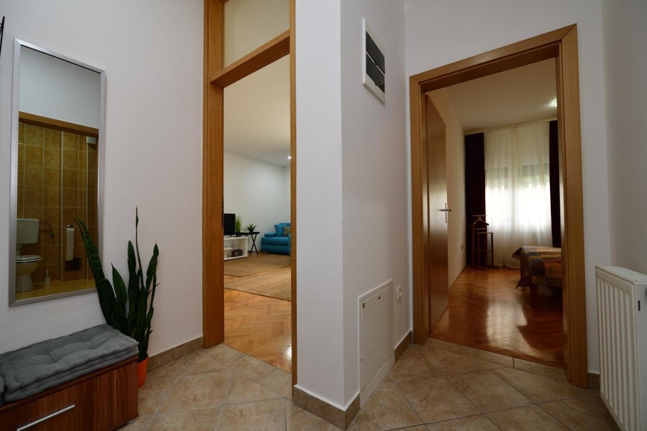 Apartman Miran Όσιγιεκ Εξωτερικό φωτογραφία